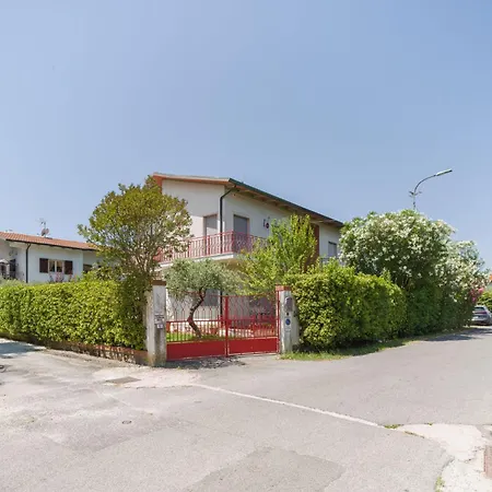 Celeste By Interhome *